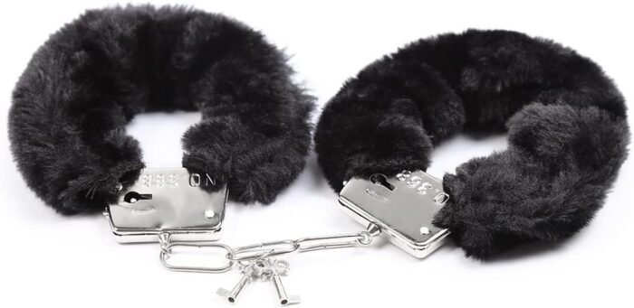 Hand Cuffs Set Couple Handcuffs Fuzzy Handcuffs Fluffy Handcuffs Plush Thickening Handcuffs