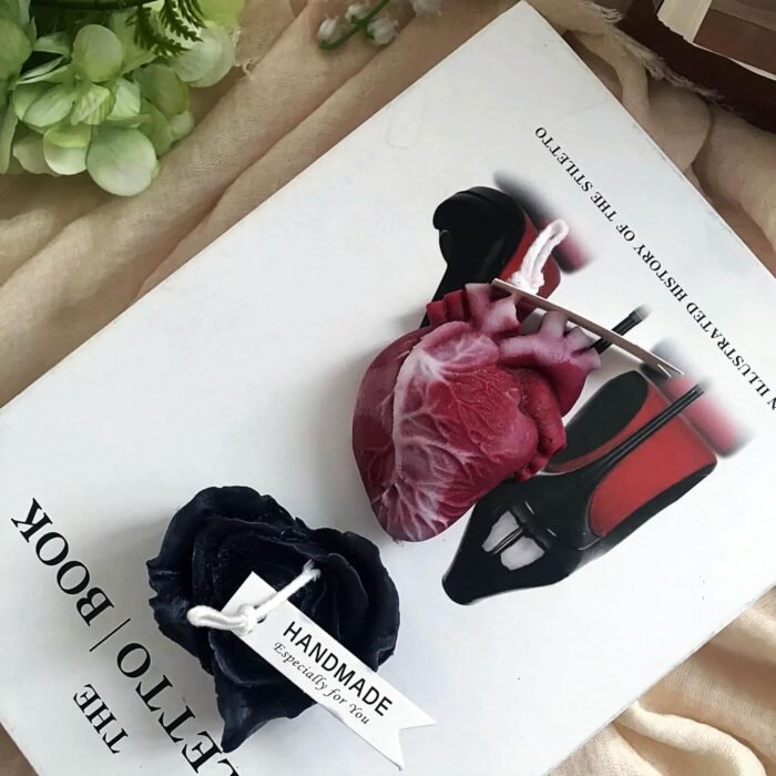 4 Pcs Low Temperature Candles Purple Peony Flower Shaped Black Heart Red Heart Blue Austin Rose Scented Starlight Gilded Candles Adult Low Heat Body Safe Drip Candles Wax Play for Couples - Image 2
