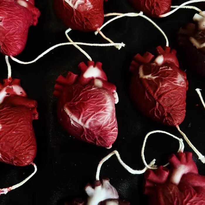 4 Pcs Low Temperature Candles Purple Peony Flower Shaped Black Heart Red Heart Blue Austin Rose Scented Starlight Gilded Candles Adult Low Heat Body Safe Drip Candles Wax Play for Couples - Image 7